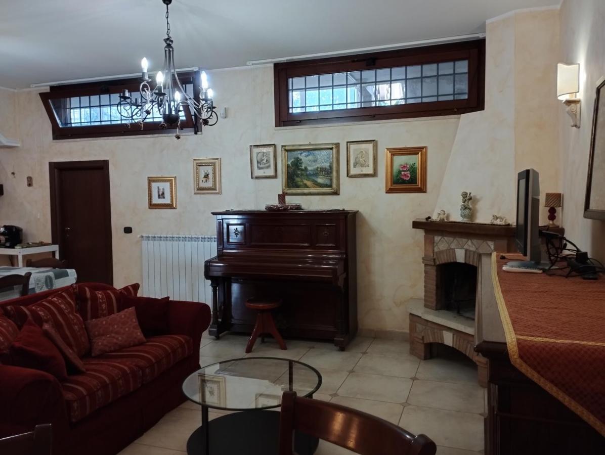 Villetta San Cesareo Buitenkant foto